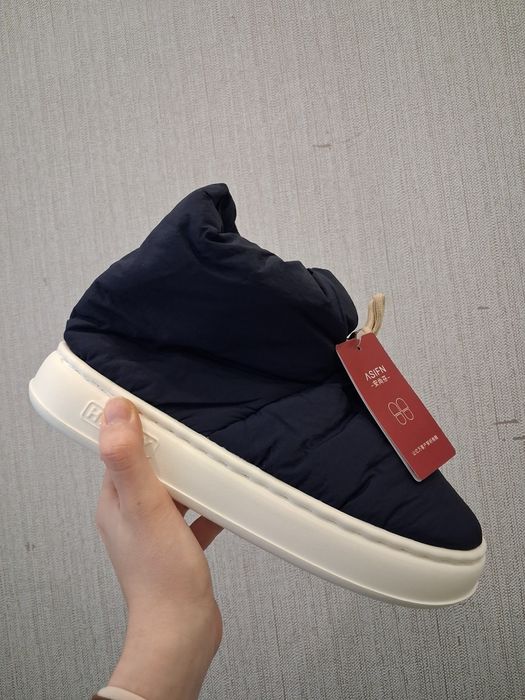 Дутики, угги, калоши не промокающие из плащевки в стиле zara