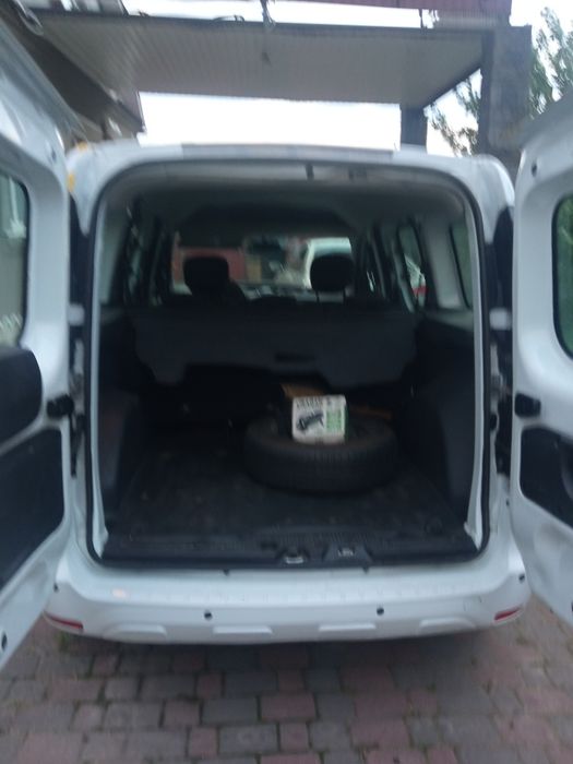 Рено докєр 2020 рік