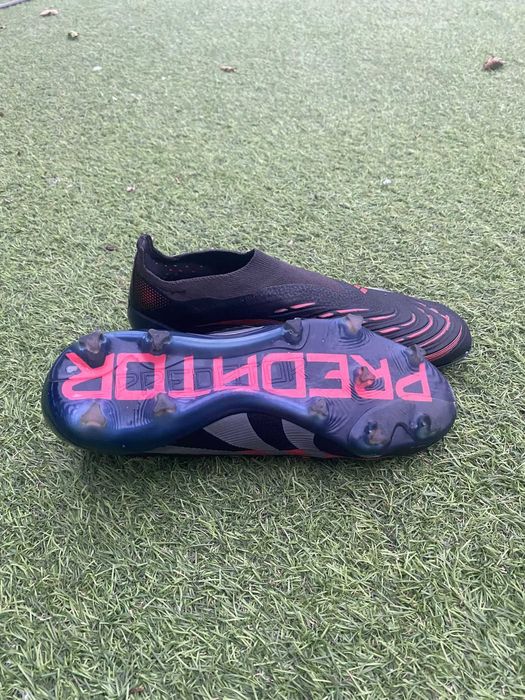 Chuteira Adidas Predator Elite