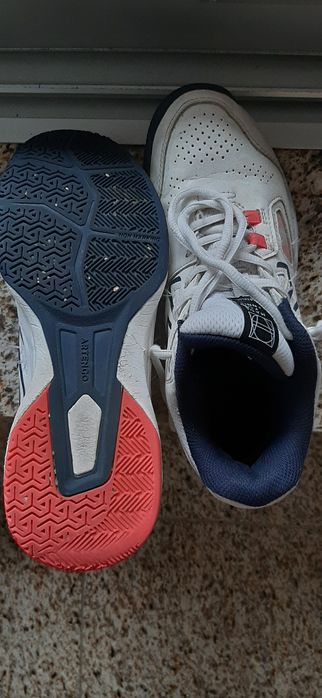 Sapatilhas Artengo, cabedal.