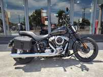 Harley-Davidson Street  Bob 117