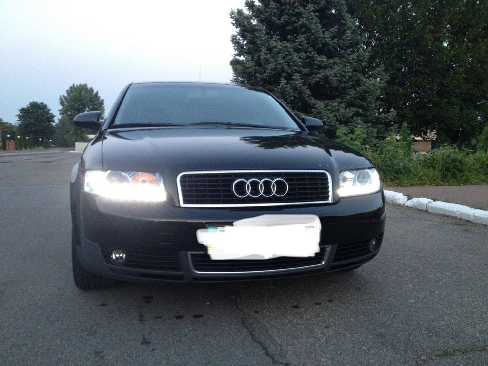 Автомобиль Audi A4