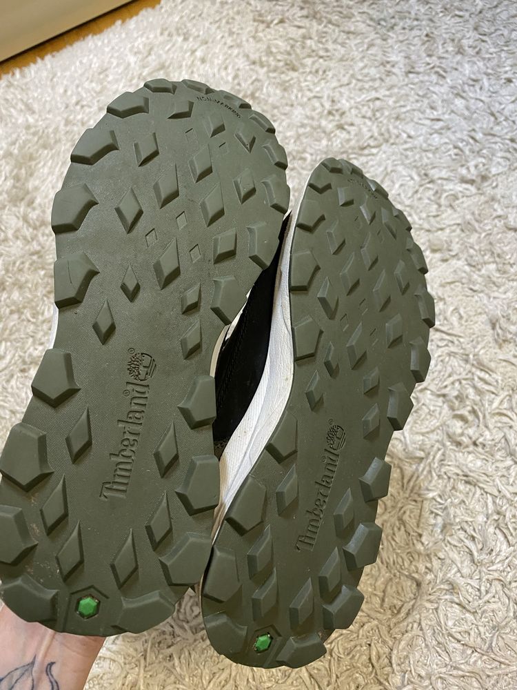 Кросы/боты/ Timberland на мальчика оригинал 35 размер