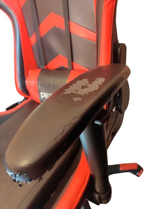 Крісло геймерське AMF VR Racer Dexter Grindor чорне/червоне