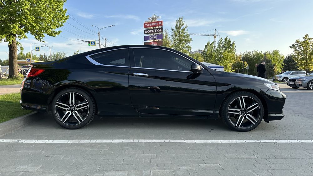 Honda Accord IX 2013