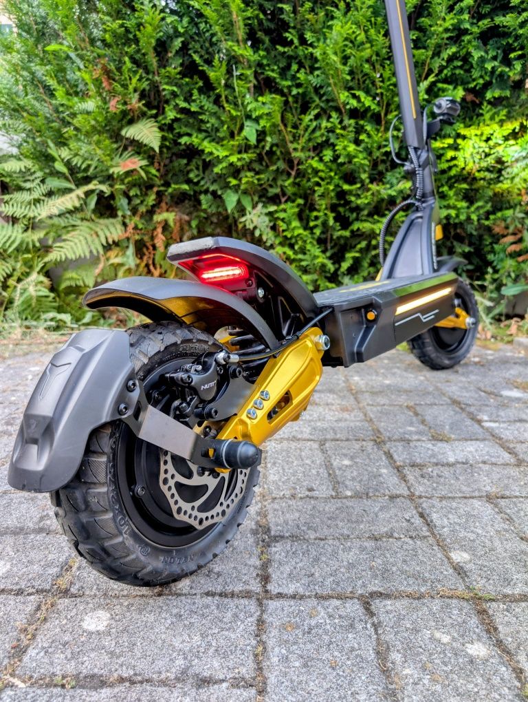 Trotinete Elétrica OOTD S30 Dual MOTOR Total de 2400W