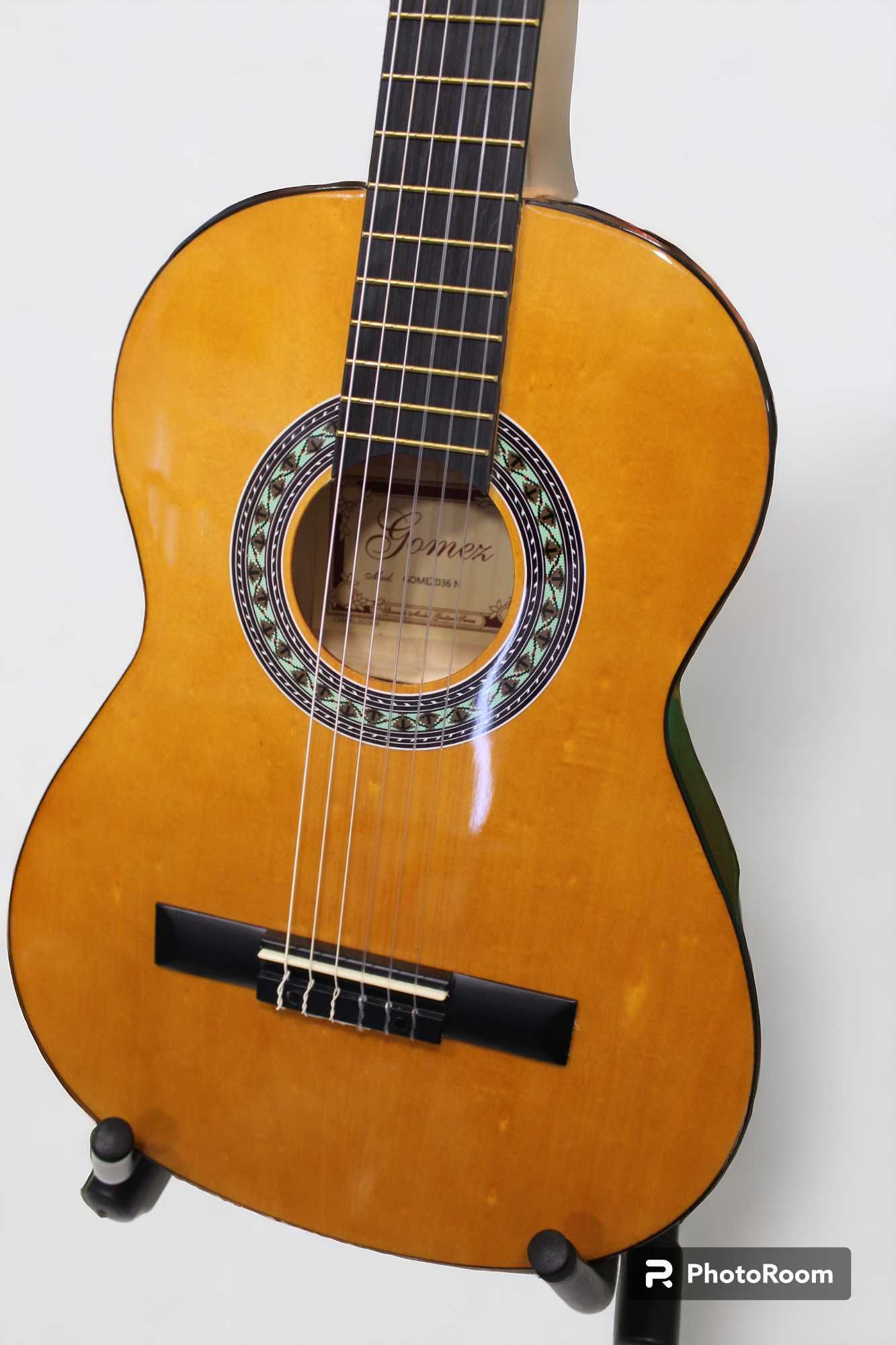 Guitarra Clássica Gomez 0036 Nat 2/4 (Nova e oferta de saco)