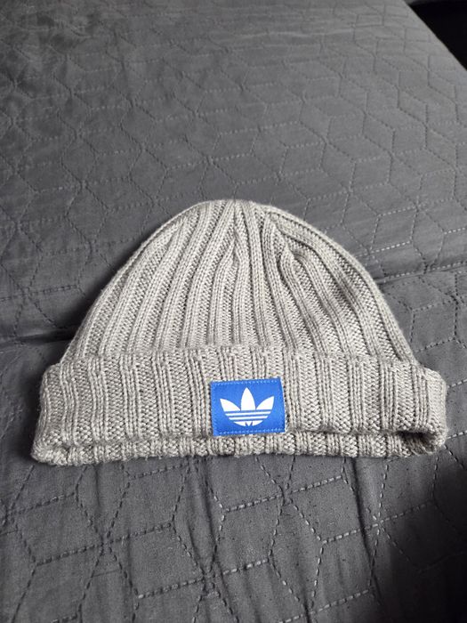 Czapka Adidas podszyta polarem