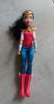 Bonecas Barbie Ken e outas em bom estado com roupas originais