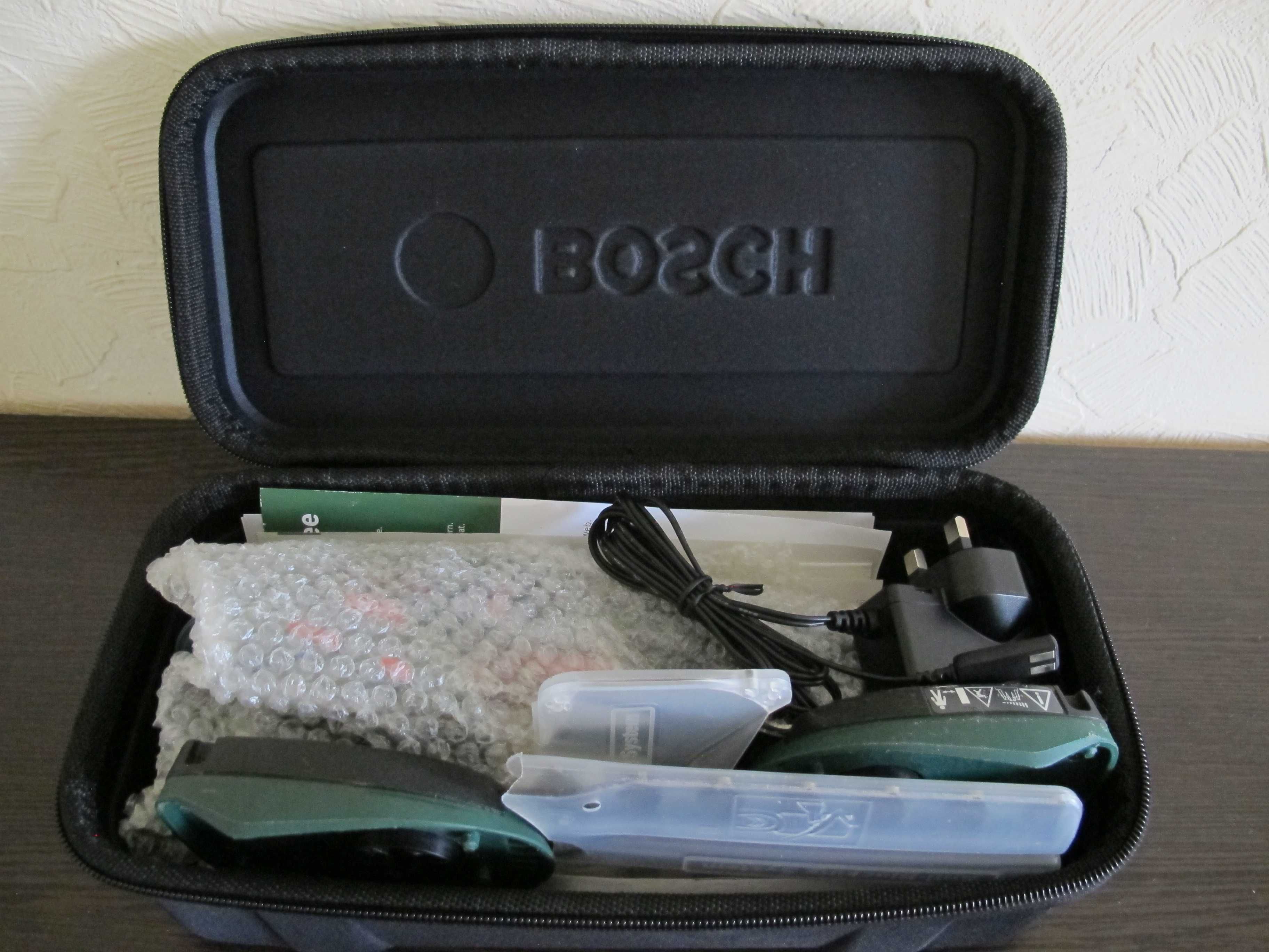 Кусторез Bosch Isio (2 насадки)