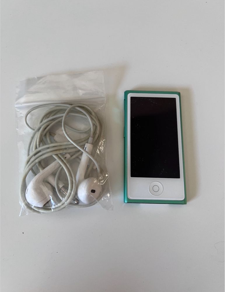 Ipod nano a 1446