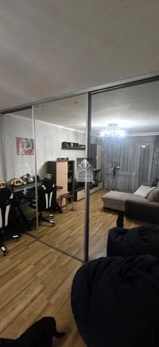 Продам 2-кімнатну квартиру, вул. Героїв 55-ї бригади