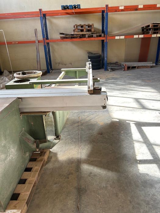 Máquina Esquadrejadora