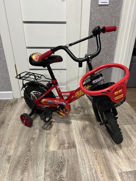 Дитячий велосипед 2-4 роки