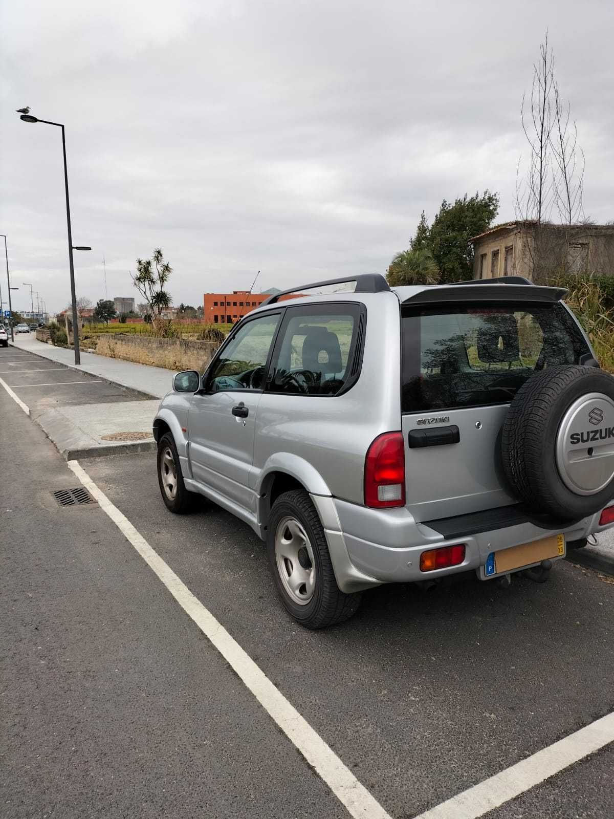 Vendo jipe Suzuki Grand Vitara