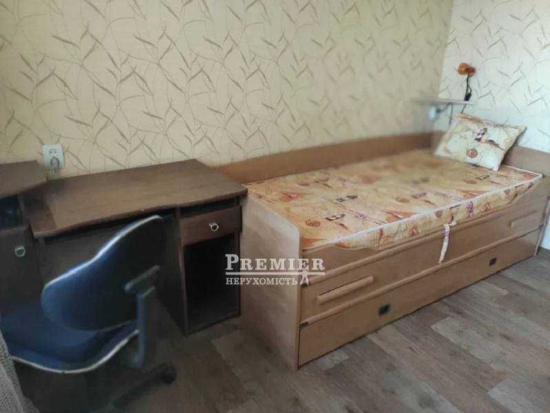 Продам 3-кімнатну квартиру на Бочарова