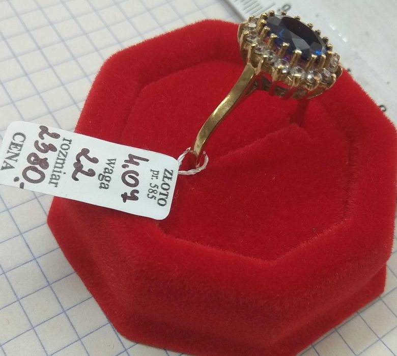 Pierścionek Styl Vintage Szafir Złoto 585 14 karat NOWE R.22