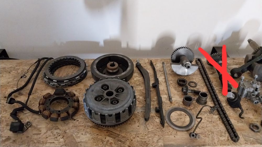 Części silnika honda xr600r