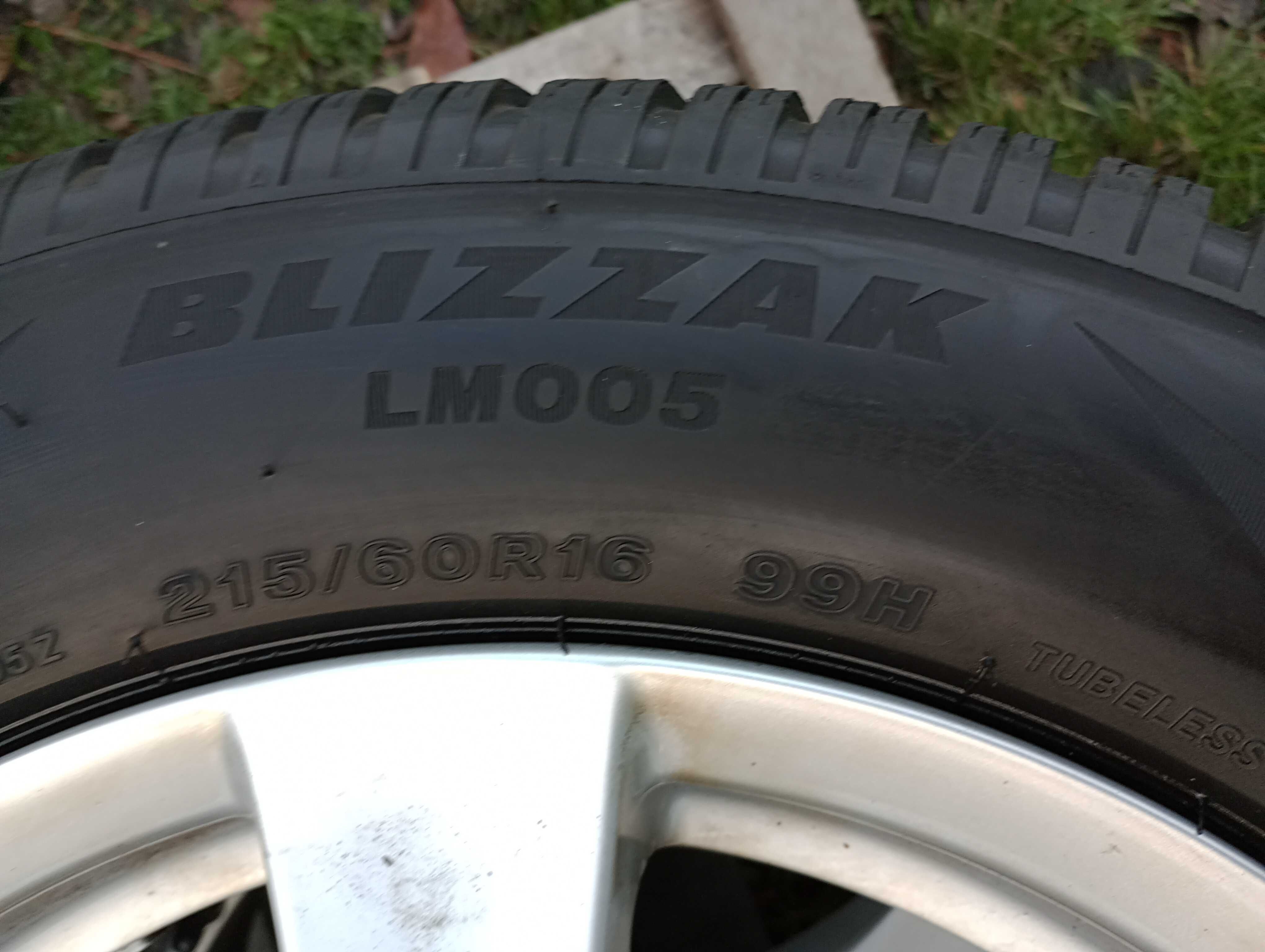 Opona zimowa 215x60 R16 BRIDGESTONE zima 215/60/16 - POJEDYNKA