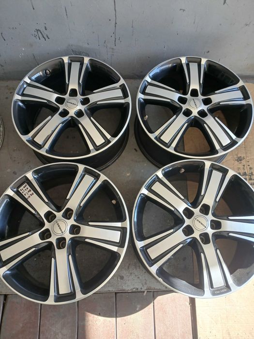 Felgi aluminiowe Borbet 5x115 et 40 8j18 ch 70 Antara Captiva Astra