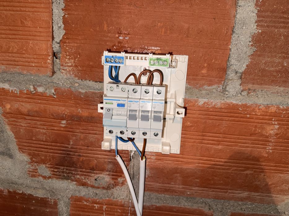 Eletricista e informática