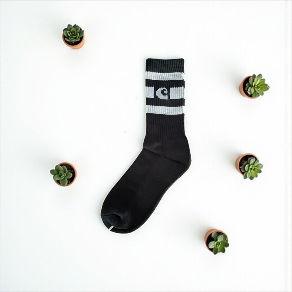 149 Carhartt Meias Originais – Packs Novos | Streetwear / Skate / Moda