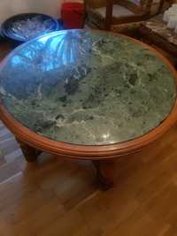Okrągły rzeźbiony stół drewniany z marmurowym blatem