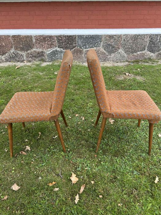 Krzesła tapicerowane patyczak typ.200-244