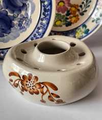 Ikebana Jaro piękna stara ceramika