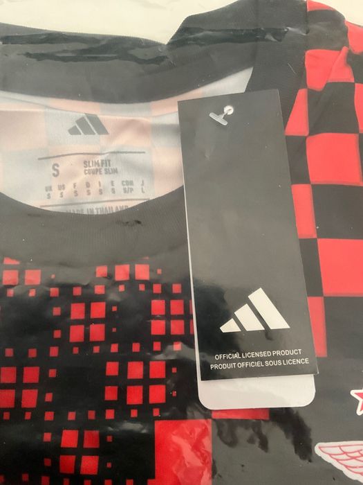 Camisola aquecimento Benfica 2025/26