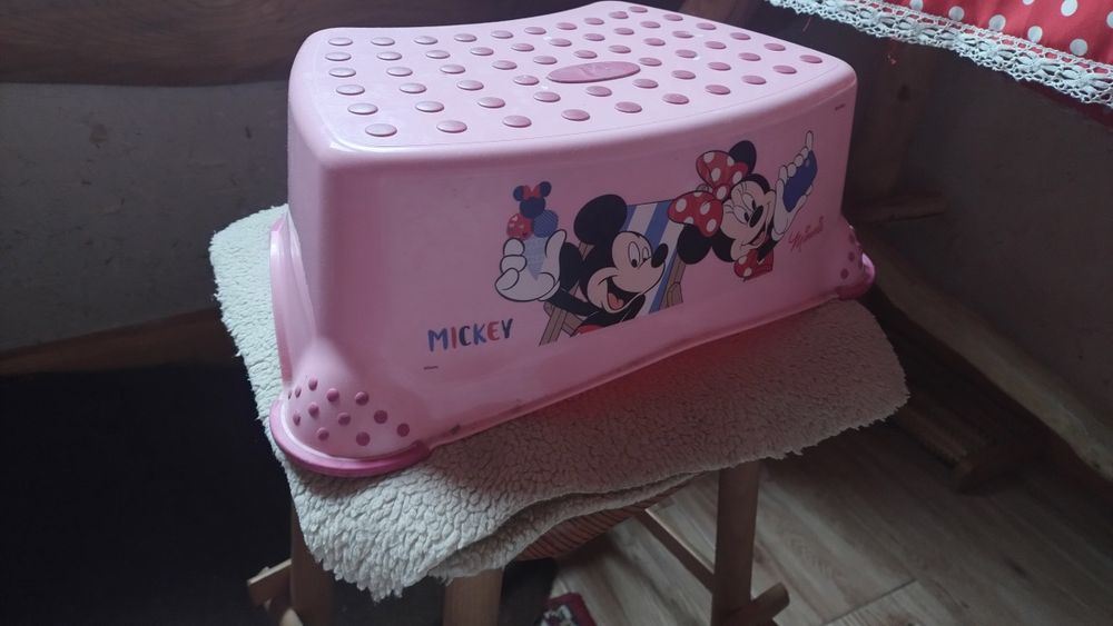 Podest podnóżek stołek dla dzieci kitchen helper różowy