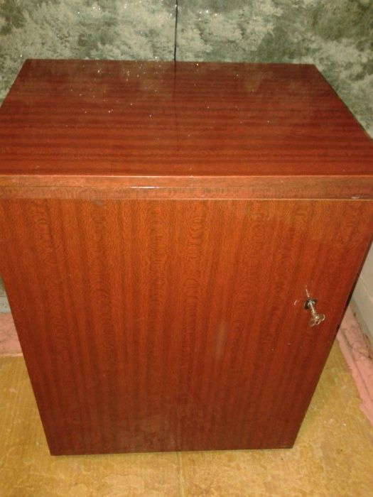 Продам швейную машину "Подольск-142", идеальное состояние. Краматорск.