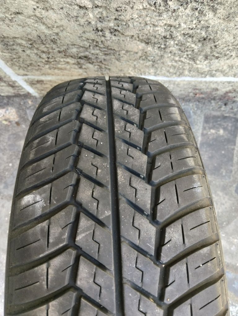 1 pneu 185/65/14 Norauto 3000