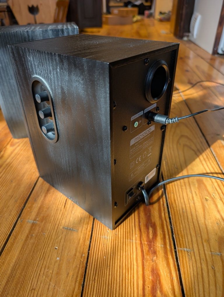 Głośniki Microlab b70, 20W, 2 drożne, AUX