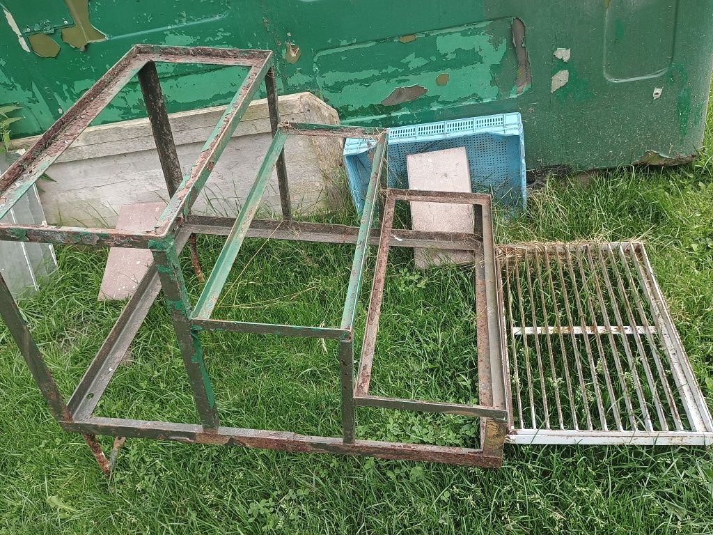 Schody metalowe bez stopni