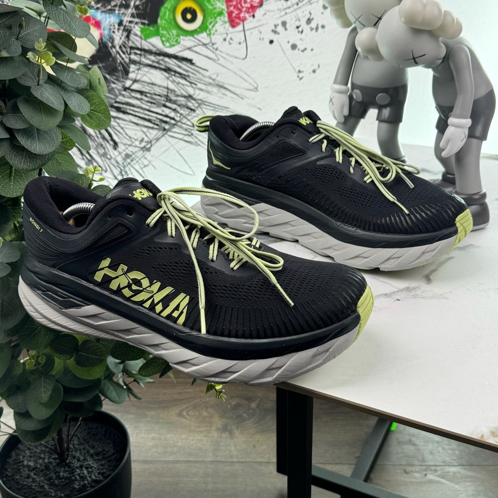 Кросівки Hoka Bondi 7 46 розмір 1318