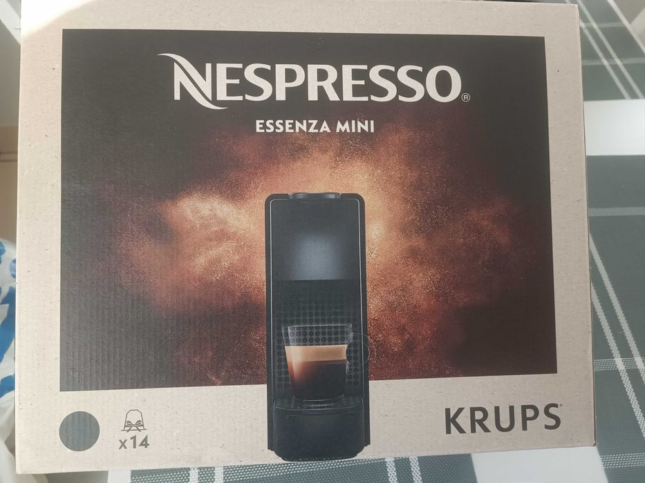 Ekspres kapsułkowy Nespresso.