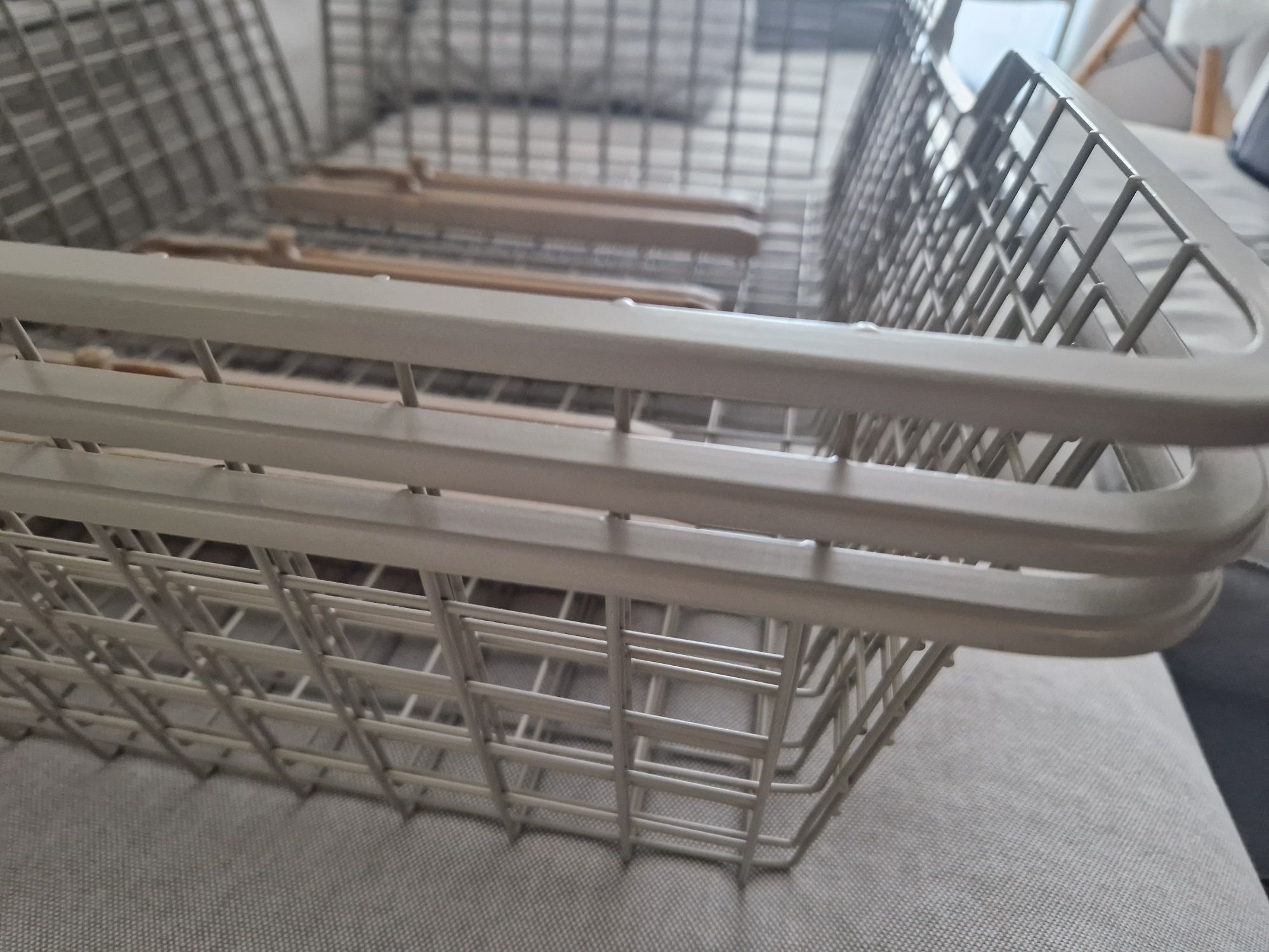 3 Cestos Komplement IKEA com Calhas e parafusos