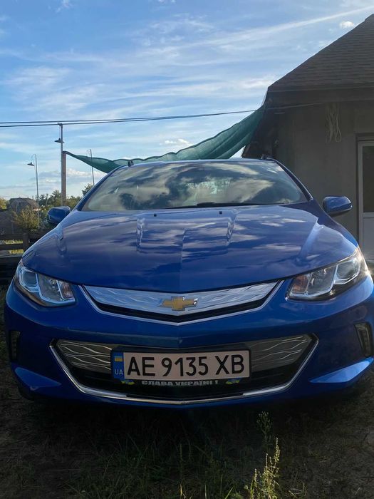 Продам Chevrolet Volt 2017