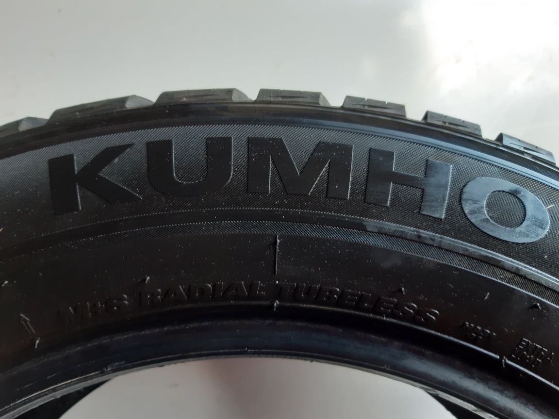 Całoroczne 235/55R17 Kumho 2017r  Montaż