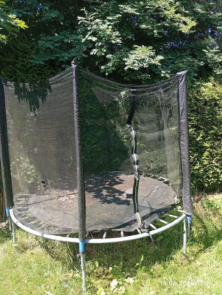 Trampolina ogrodowa