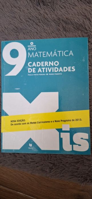 Livro escolar - caderno de exercícios