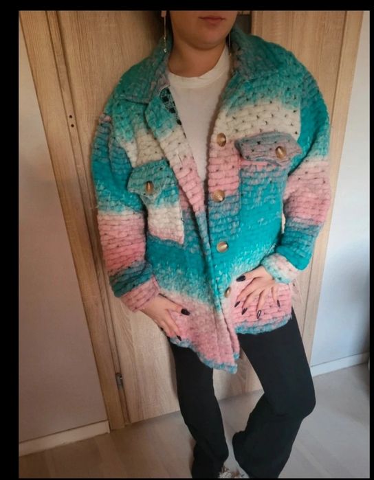 Kolorowa kurtka narzutka oversize  sweter na guziki koszula kolory