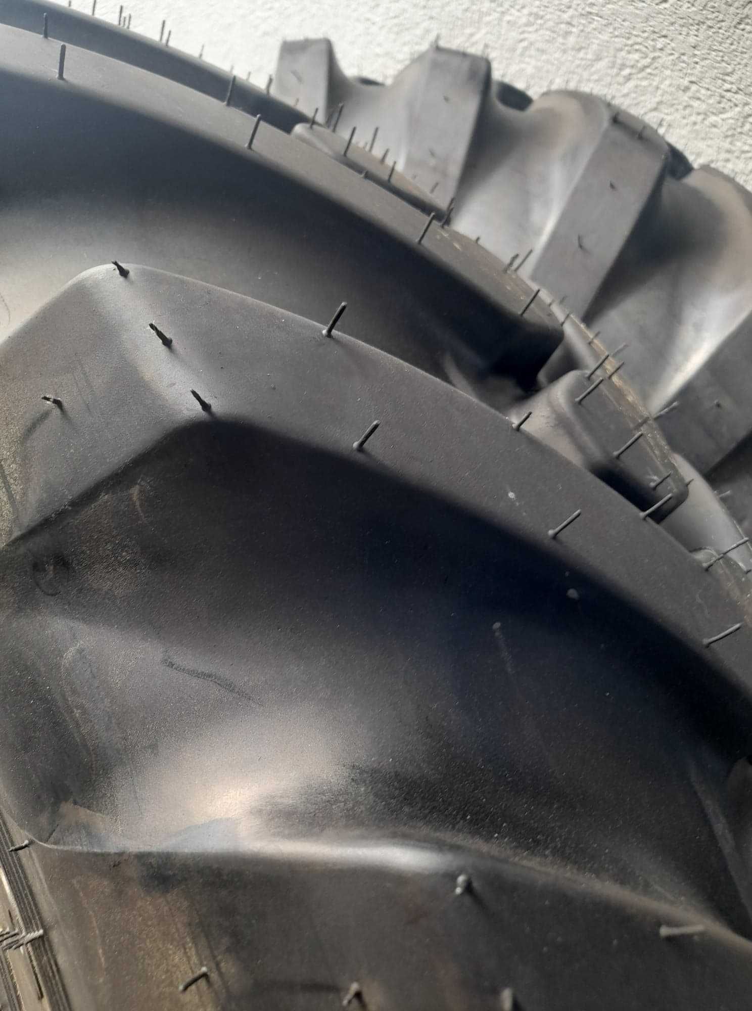 4szt kplNowe Opony JCB CASE CAT R4-2 TL 16.9-28 14PR Dostawa 440/80-28