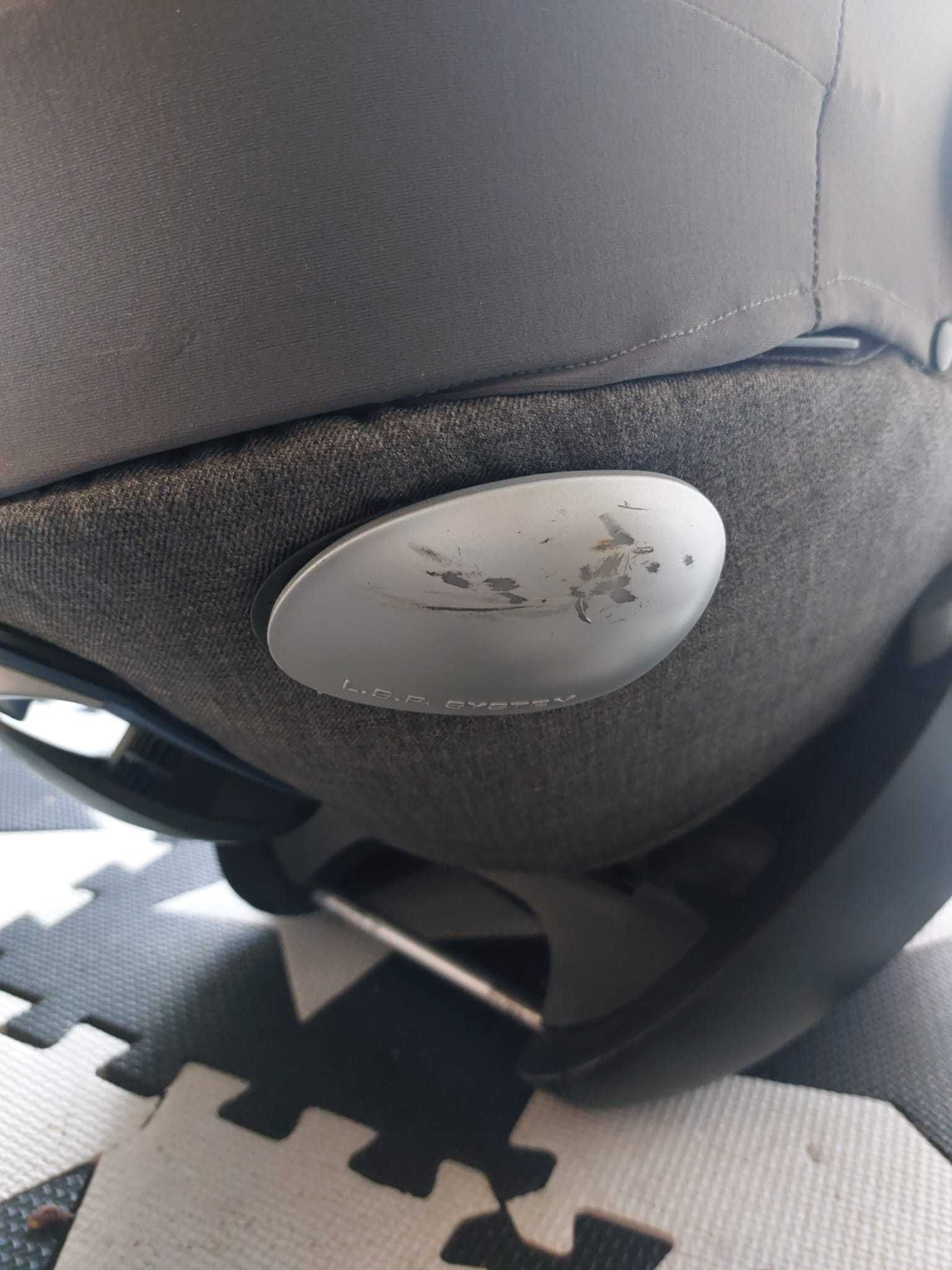 Fotelik samochodowy 0-13 kg Cybex Cloud Q Plus wraz z bazą.