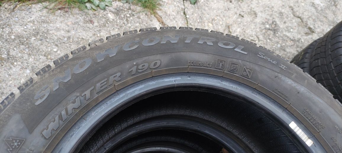 Opony zimowe 185/65/15 Pirelli ANDB
