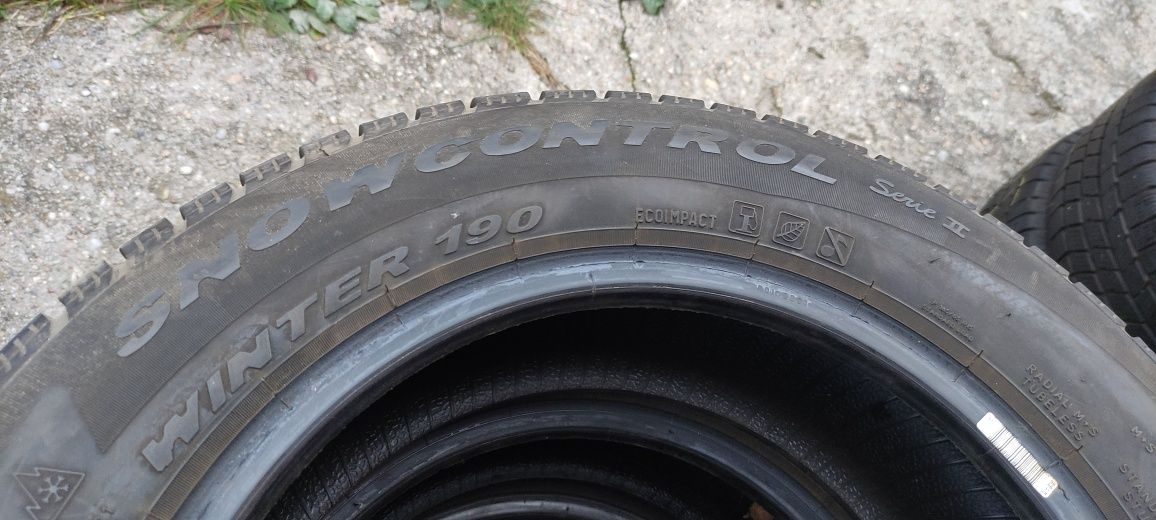 Opony zimowe 185/65/15 Pirelli PN