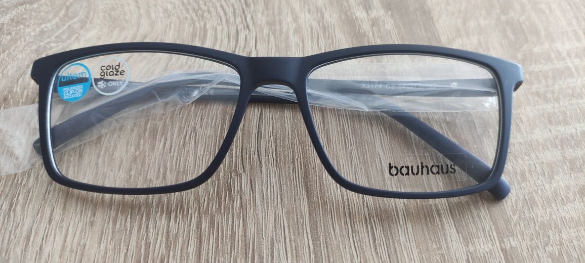 Vendo Óculos de Sol Bauhaus 7 em 1