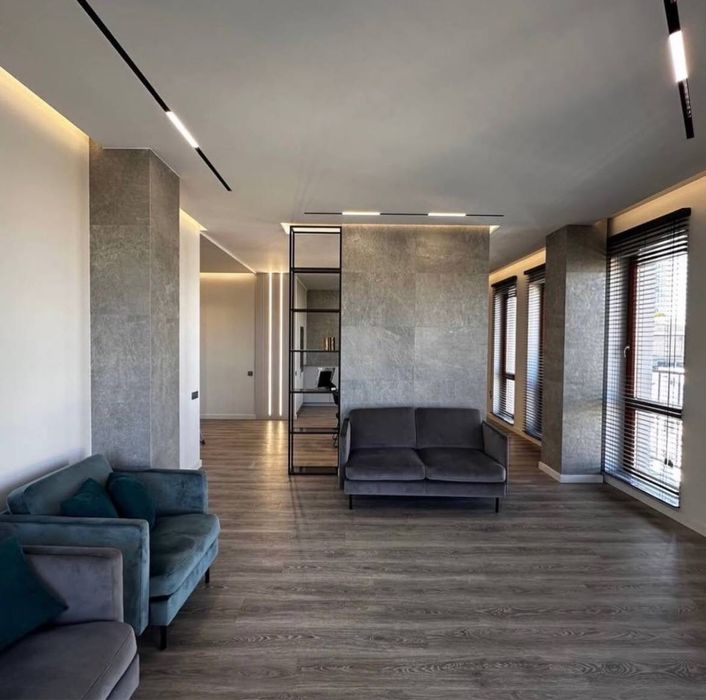 В Продаже двухкомнатная квартира Центр Приморский