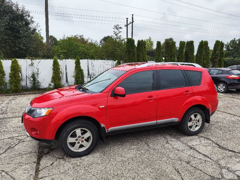 Mitsubishi outlander XL